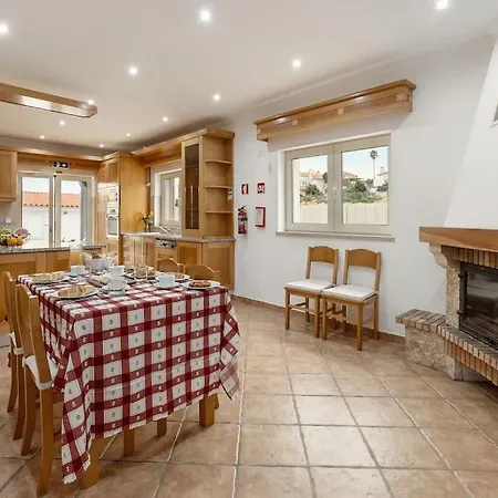 Casa Grutas - Spacious With Private Parking 別荘