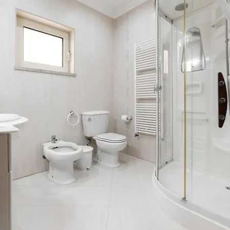 別荘 Casa Grutas - Spacious With Private Parking Salir de Porto
